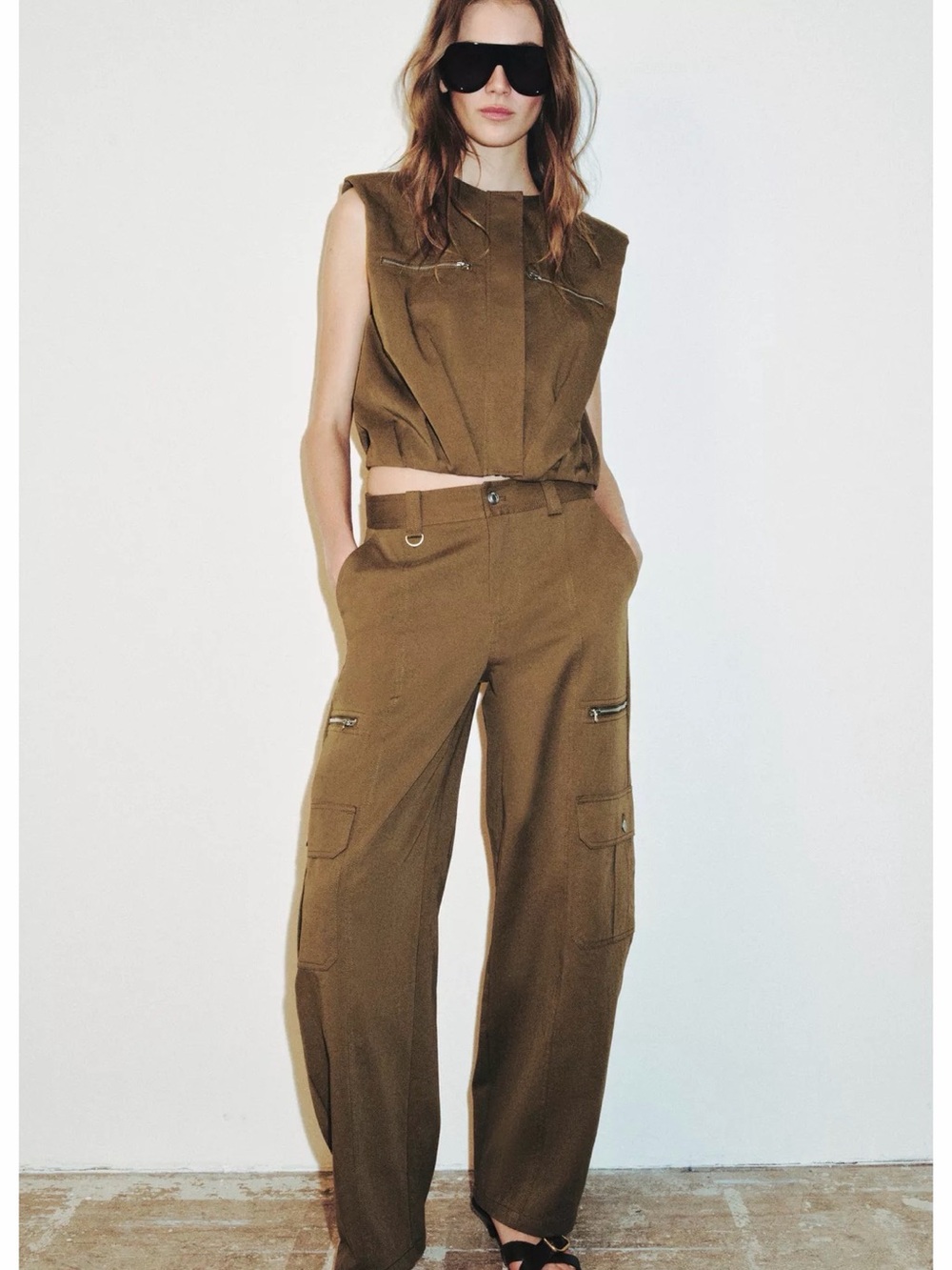 Zara Barrel Khaki Cargo Pants